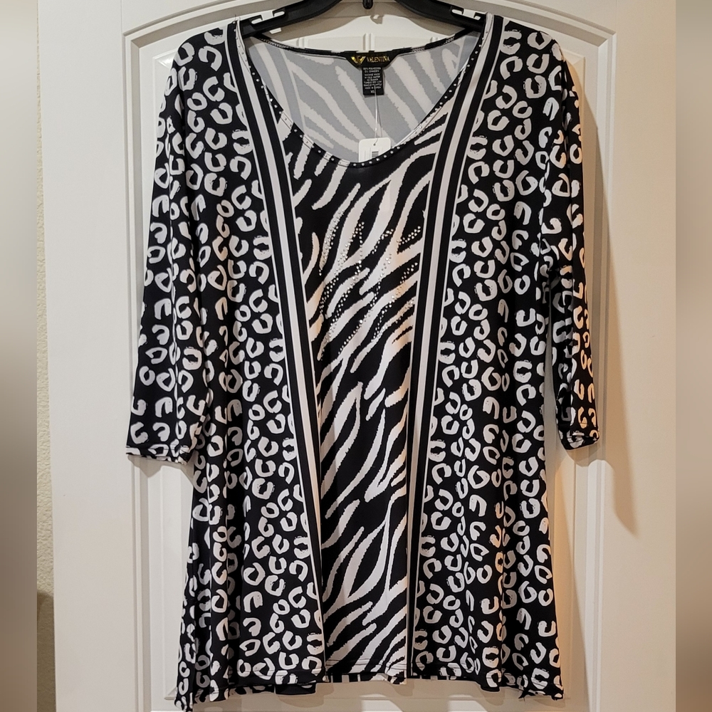 🆕️Valentina Blk/Wht Zebra Bling Tunic XL - Picture 5 of 11